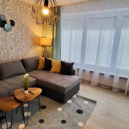 4rooms Central-modern Near Mtu With Balcony, The By Lakescape Fewos Friedrichshafen