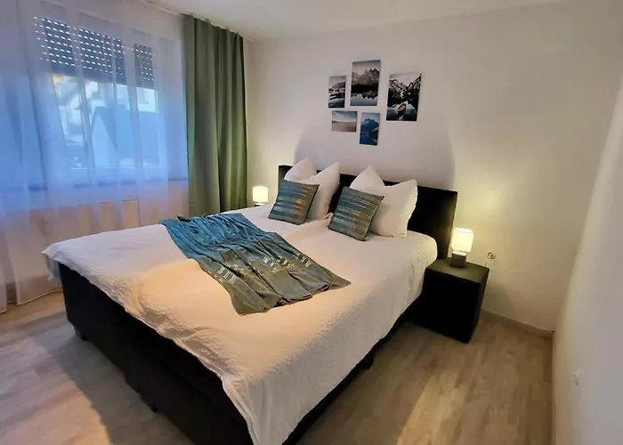 Апартаменты 4rooms Central-modern Near Mtu With Balcony, The By Lakescape Fewos